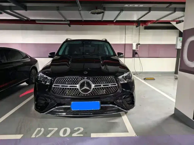 Mercedes-Benz GLE-Class — Фото автомобиля 2