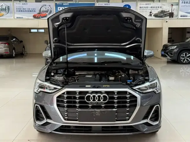Audi Q3 — Фото автомобиля 7
