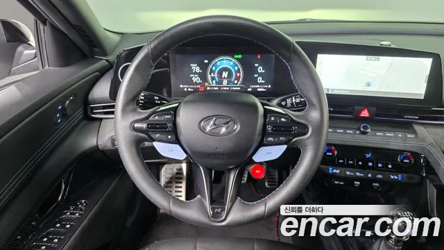 Hyundai AVANTE — Фото автомобиля 12