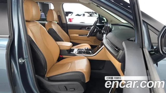 Kia Carnival 4th Gen — Фото автомобиля 16