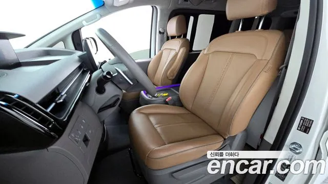 Hyundai Staria — Фото автомобиля 18