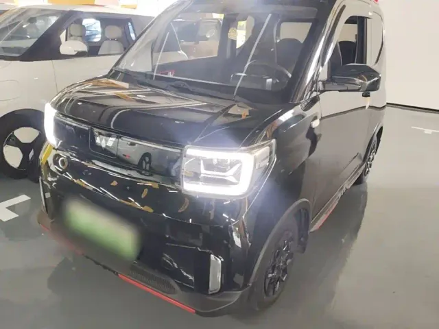 Фотография автомобиля — Wuling Hongguang Mini EV
