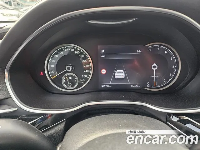 Genesis G80 Бензин 2.5 турбо AWD — Фото автомобиля 14