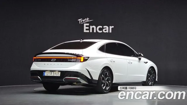Hyundai Sonata — Фото автомобиля 2