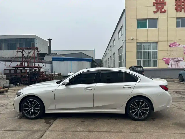 BMW 3 Series — Фото автомобиля 7