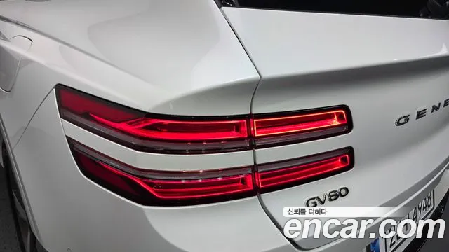 Genesis GV80 — Фото автомобиля 8