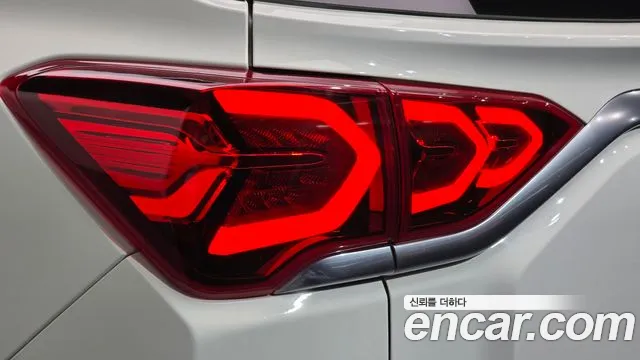 KGM Korando Beautiful — Фото автомобиля 8