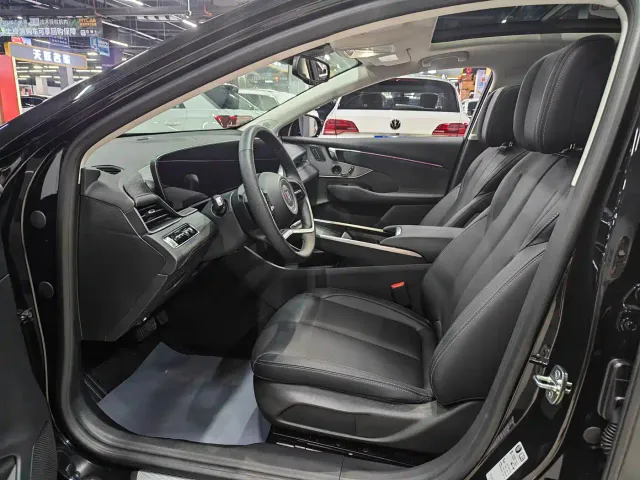 Buick LaCrosse — Фото автомобиля 7