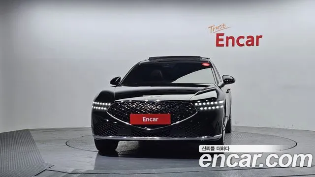 Genesis G90 Бензин 3.5 турбо AWD — Фото автомобиля 3