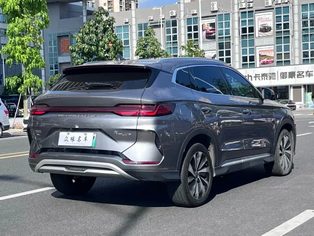 BYD Song PLUS — Фото автомобиля 3
