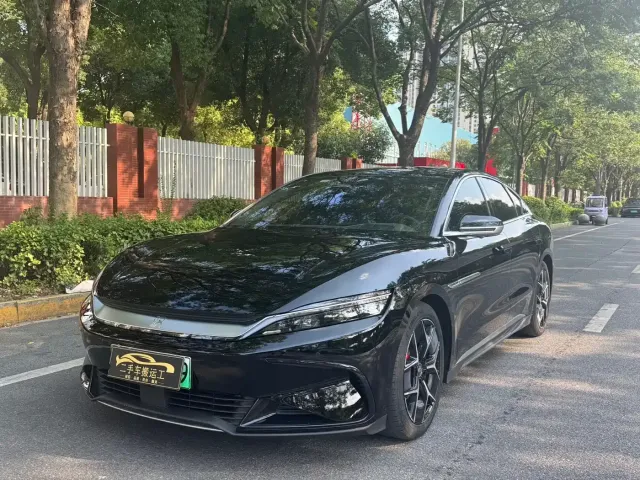 Фотография автомобиля — BYD Han