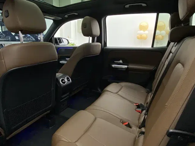 Mercedes-Benz GLB-Class — Фото автомобиля 26