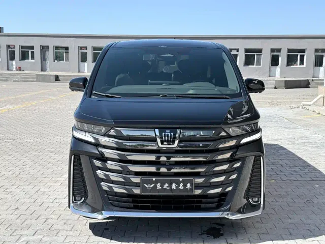 Toyota Vellfire — Фото автомобиля 5