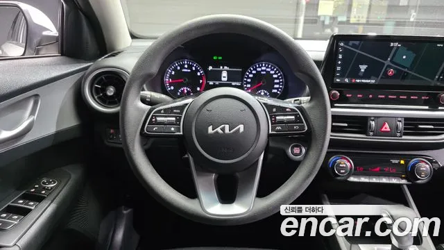 Kia K3 Generation 2 — Фото автомобиля 12