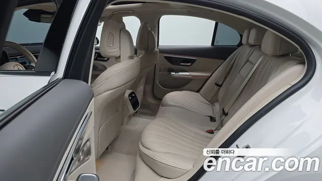 Mercedes-Benz E-Class E-класс W214 E300 4MATIC Exclusive — Фото автомобиля 11