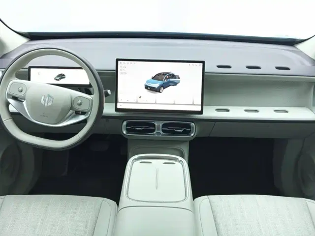 Leapmotor B10 — Фото автомобиля 12