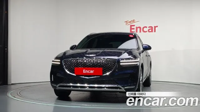 Genesis GV70 2.5T Бензин AWD — Фото автомобиля 3