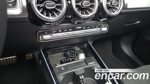 Mercedes-Benz GLB-Class — Фото автомобиля 16