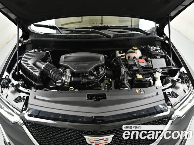 Cadillac XT6 — Фото автомобиля 6