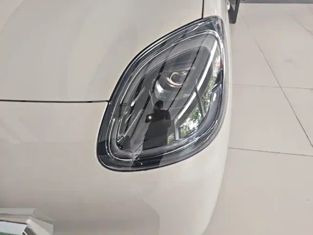 Wuling Hongguang Mini EV — Фото автомобиля 23
