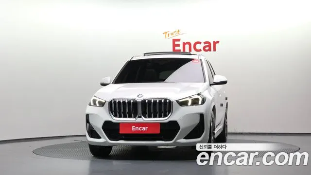BMW X1 U11 — Фото автомобиля 3