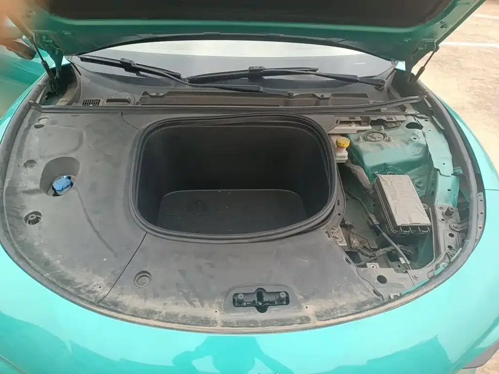 Nezha Auto Nezha S 2022 Model Pure Electric 715km RWD LiDAR Edition — Фото автомобиля 16