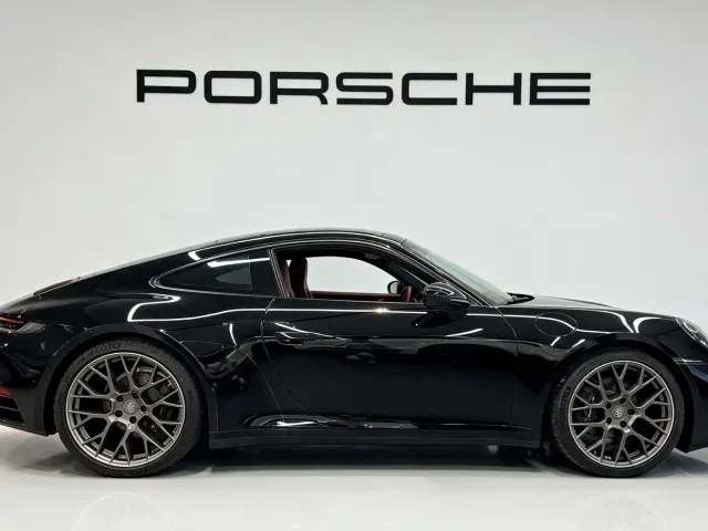 Porsche 911 — Фото автомобиля 3