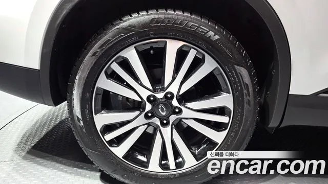 Renault-KoreaSamsung QM6 Новый QM6 2.0 GDe Première 2WD — Фото автомобиля 5