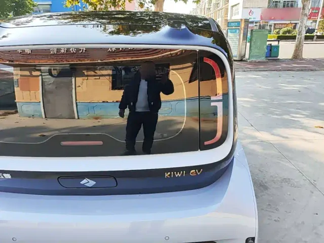 Baojun KiWi EV — Фото автомобиля 7