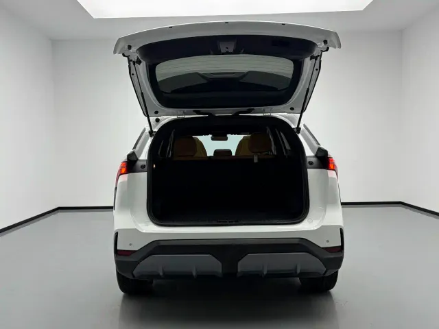 Geely Galaxy L7 — Фото автомобиля 19
