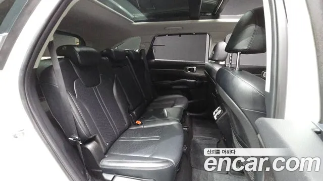 Kia Sorento Sorento 4-е поколение Бензин 2.5T 2WD — Фото автомобиля 10