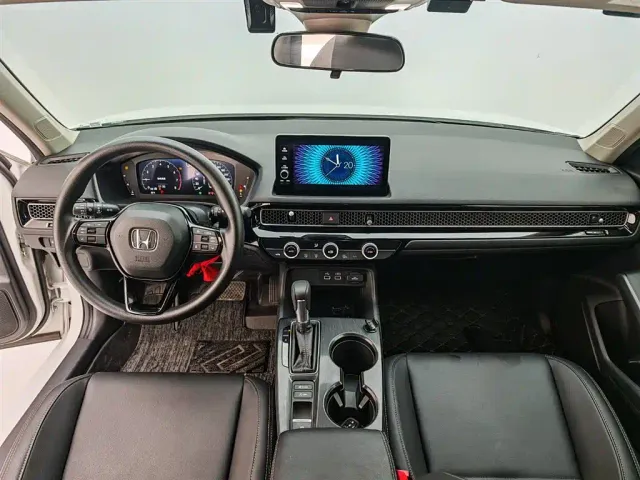 Honda Civic — Фото автомобиля 12