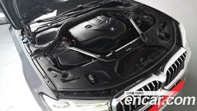 BMW 5-Series — Фото автомобиля 6