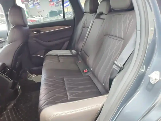 Geely Xingyue L — Фото автомобиля 16