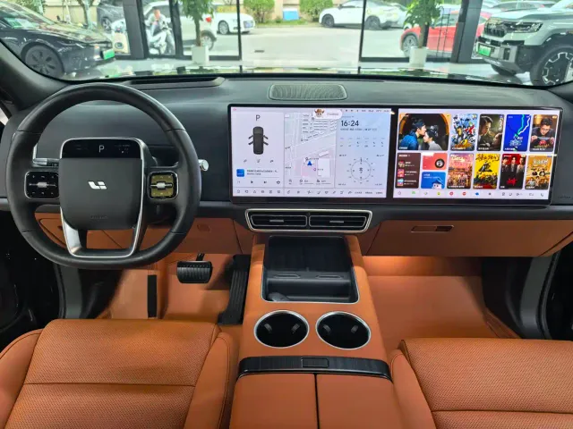 Li Auto L9 — Фото автомобиля 7