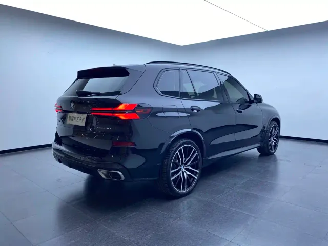 BMW X5 — Фото автомобиля 4