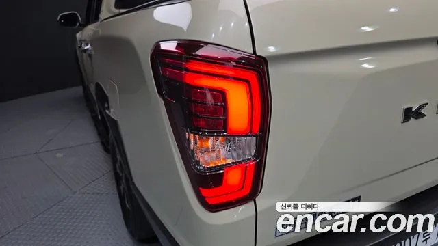 KG_Mobility_Ssangyong Rexton Новый Rexton Sport Khan Дизель 2.2 4WD — Фото автомобиля 22