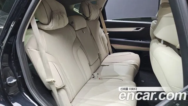 Genesis GV80 — Фото автомобиля 29