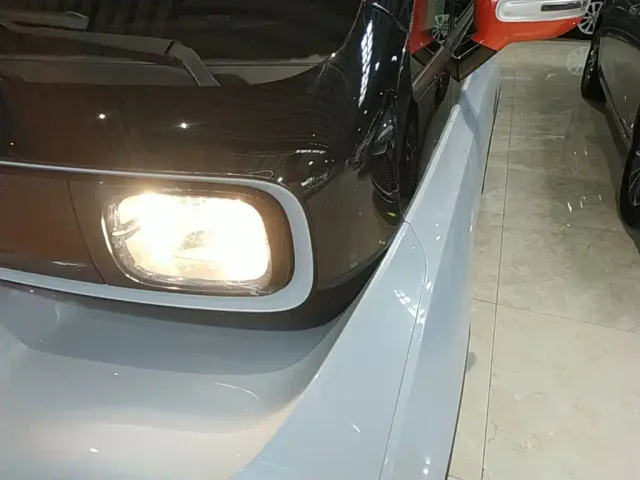 Baojun KiWi EV — Фото автомобиля 23