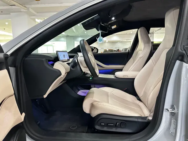 Nio ET5 Touring — Фото автомобиля 7