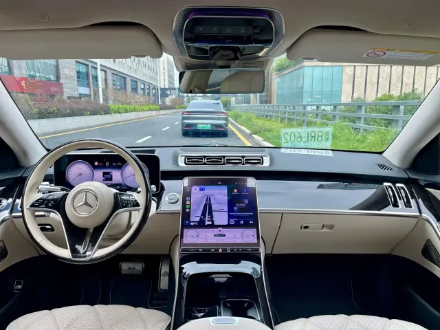 Mercedes-Benz Maybach S-Class — Фото автомобиля 10