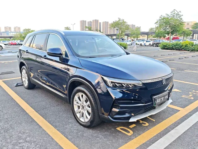 Skyworth Auto Skyworth EV6 — Фото автомобиля 3