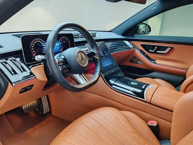 Mercedes-Benz S-Class — Фото автомобиля 10