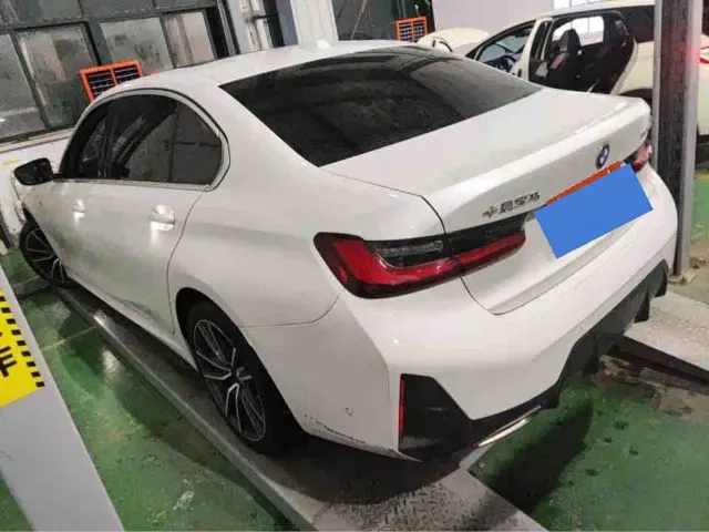 BMW 3 Series — Фото автомобиля 7