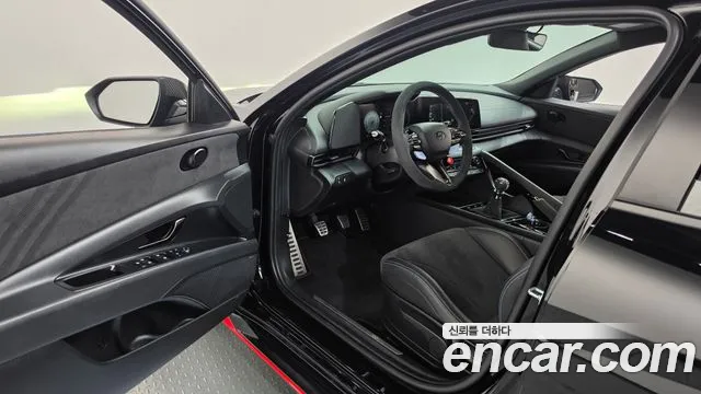 Hyundai Avante CN7 — Фото автомобиля 15
