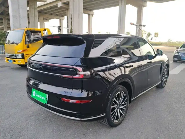 Changan Qiyuan Q07 — Фото автомобиля 6