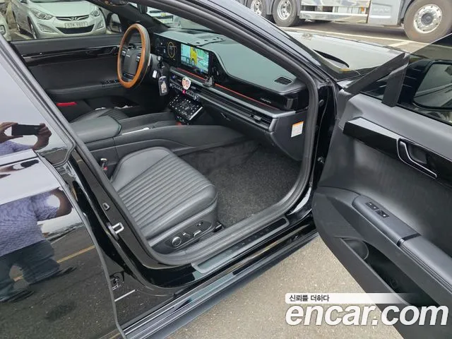Hyundai Grandeur GN7 — Фото автомобиля 6