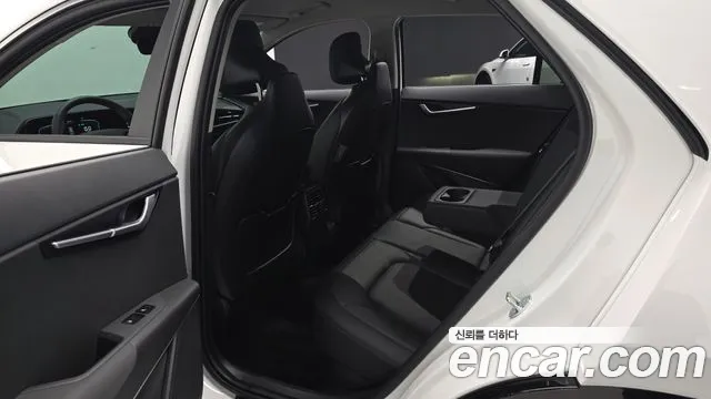 Kia Niro The All New Niro — Фото автомобиля 11
