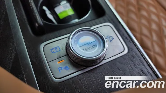 Genesis GV80 — Фото автомобиля 15