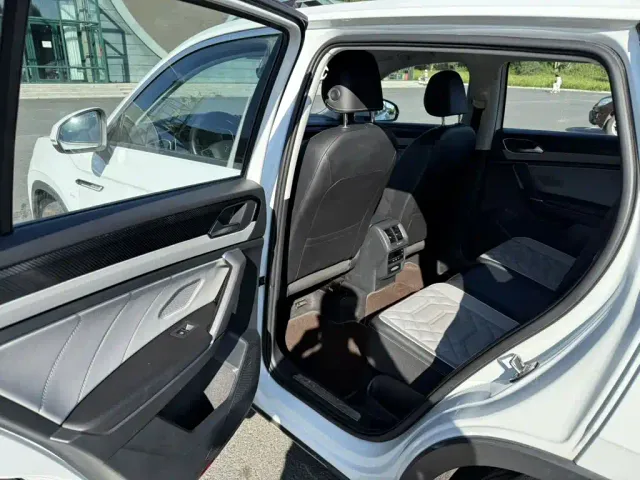 Volkswagen Tayron — Фото автомобиля 8